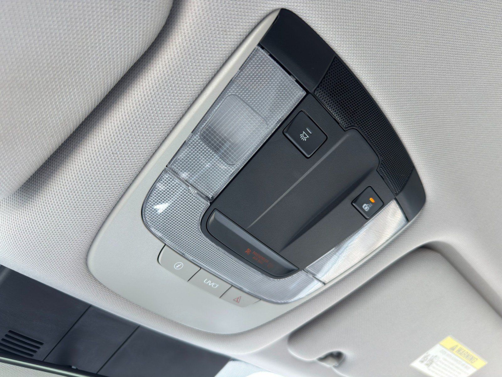 Used 2021 Kia Sorento S FWD image 32