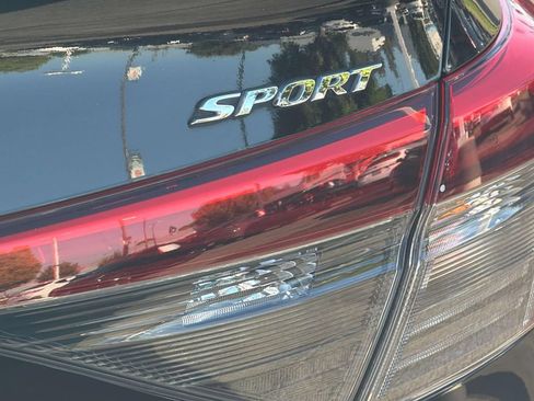 Used 2024 Honda Civic Sport image 7