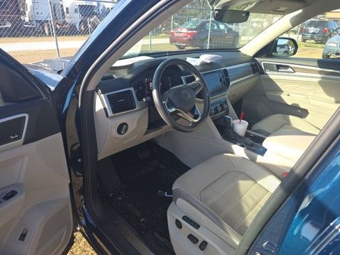 Used 2021 Volkswagen Atlas SEL Premium image 10