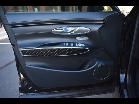 Used 2022 Genesis GV70 3.5T Sport w/ Sport Prestige Package image 20