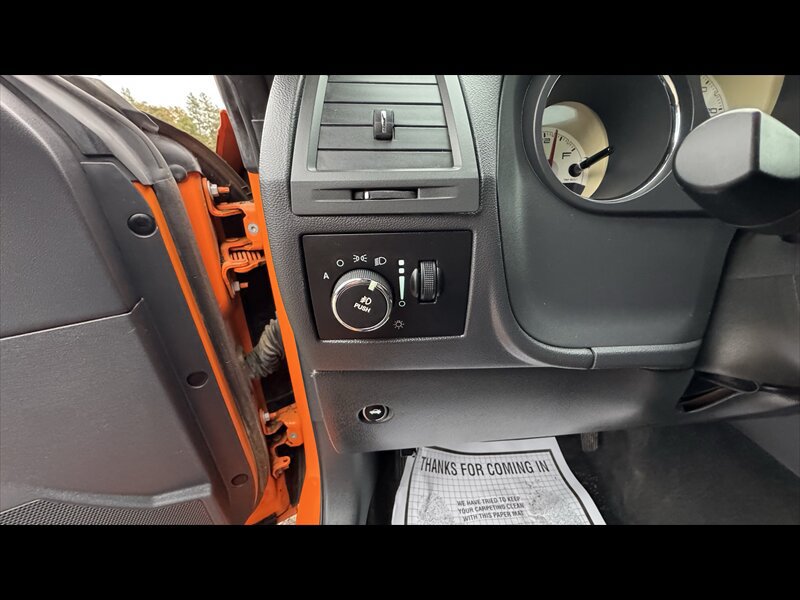 Used 2012 Dodge Challenger SXT RWD image 16