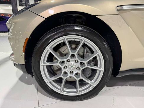 Used 2021 Aston Martin DBX image 51