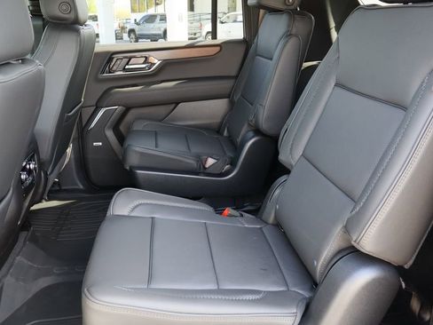 New 2026 GMC Yukon XL Denali w/ Sun & Power Step Package RWD image 22