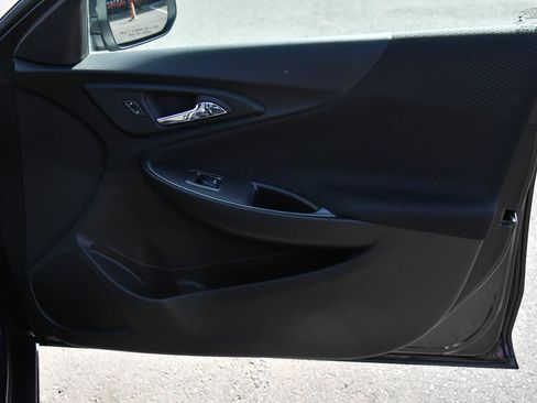 Used 2023 Chevrolet Malibu LT image 38