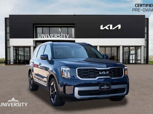Certified 2025 Kia Telluride S image 1