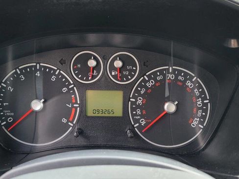 Used 2011 Ford Transit Connect XLT image 34