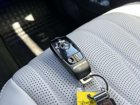 Used 2025 Mercedes-Benz G 63 AMG 4MATIC image 35
