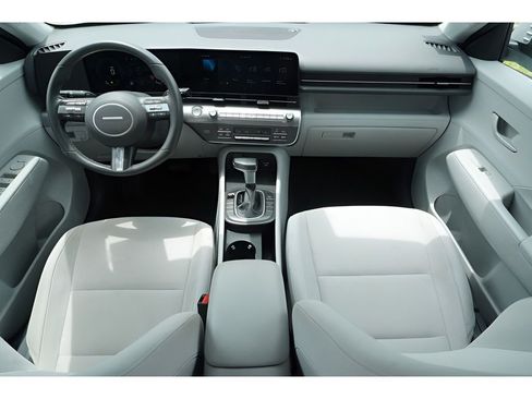 Used 2024 Hyundai Kona SEL FWD image 25