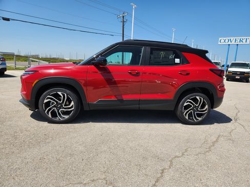 New 2026 Chevrolet TrailBlazer RS FWD image 3