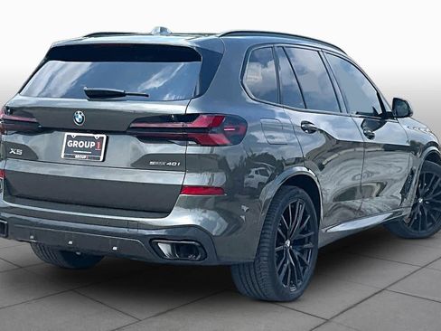Used 2026 BMW X5 sDrive40i w/ Executive Package RWD image 12