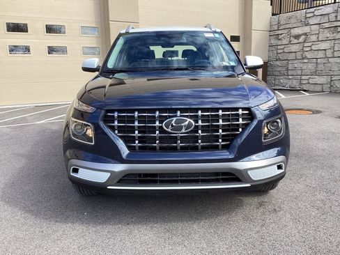 New 2026 Hyundai Venue SEL image 2