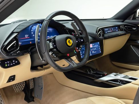 Certified 2025 Ferrari 12Cilindri image 19