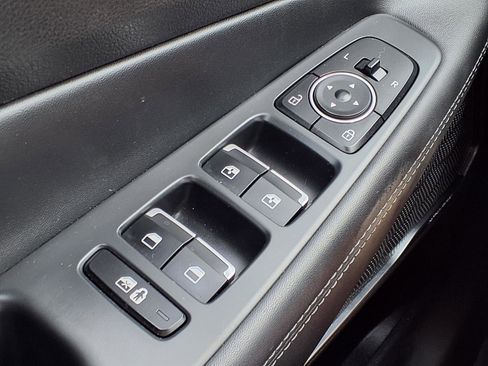Used 2023 Hyundai Santa Fe SEL w/ Premium Package AWD/4WD image 11