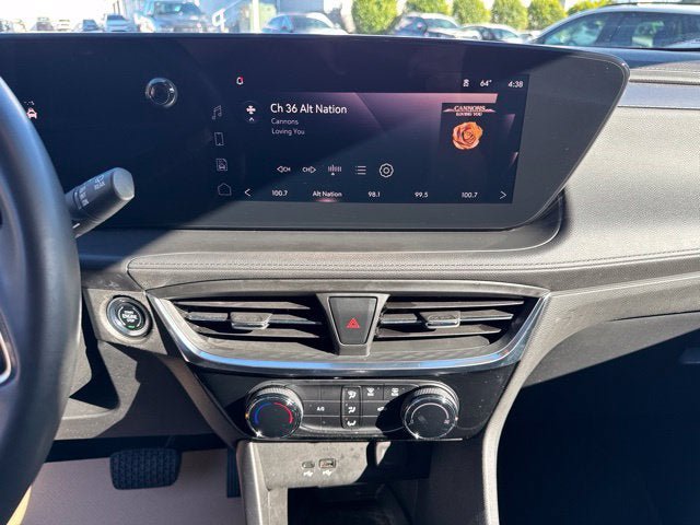 Used 2024 Buick Encore GX Sport Touring FWD image 14