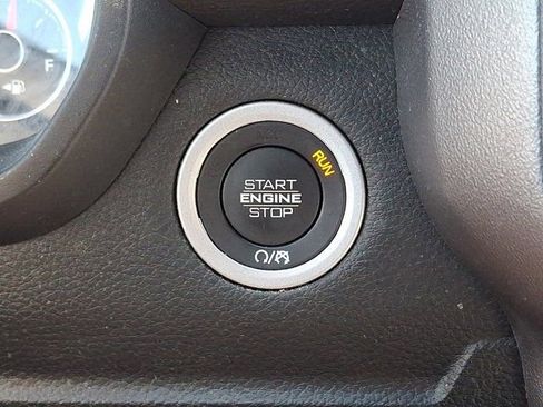 Certified 2023 RAM 1500 Big Horn AWD/4WD image 26