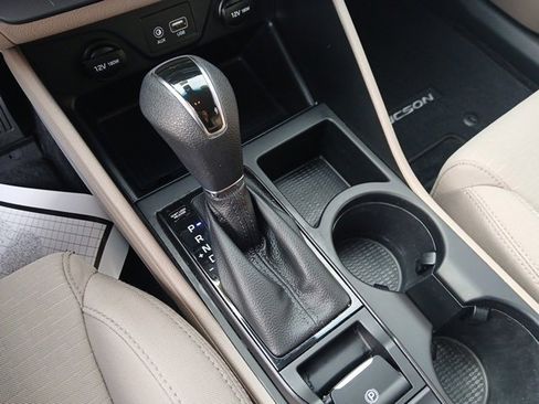 Used 2019 Hyundai Tucson SE image 22