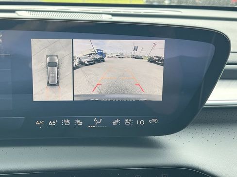 New 2026 Buick Enclave Avenir w/ LPO, All-Weather Package image 5