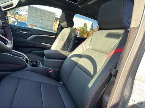 New 2026 Chevrolet Colorado Z71 w/ Z71 Convenience Package 2 image 15