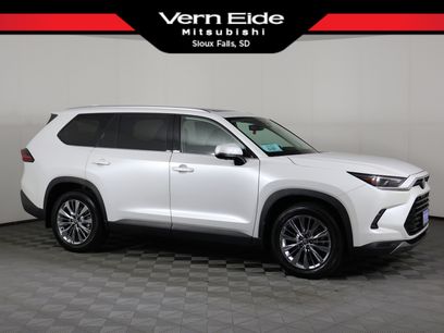 Used 2025 Toyota Grand Highlander Platinum