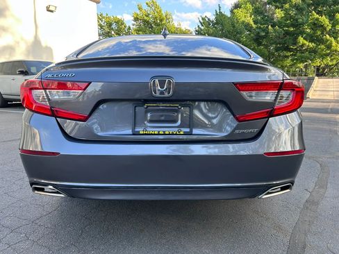 Used 2020 Honda Accord Sport image 4