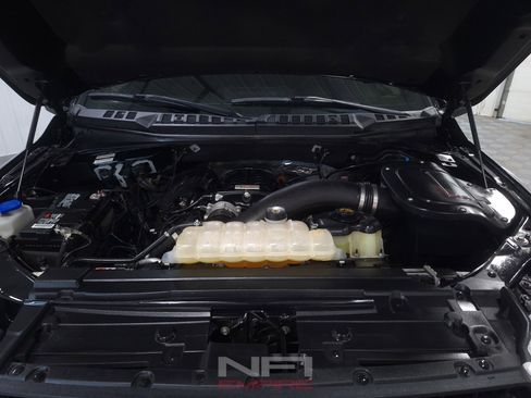 Used 2019 Ford F150 XLT w/ Equipment Group 302A Luxury AWD/4WD image 63
