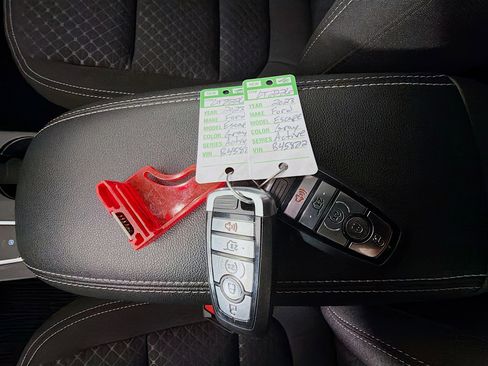 Used 2023 Ford Escape Active image 33