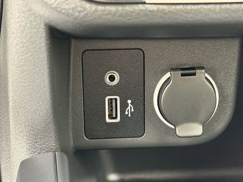 Certified 2025 Nissan Kicks Play S FWD image 24