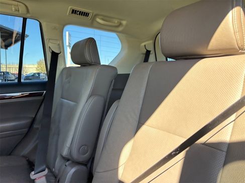 Used 2019 Lexus GX 460 image 29