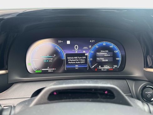 Used 2026 Toyota Crown Platinum image 32