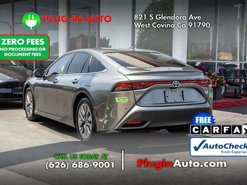 Used 2023 Toyota Mirai w/ Advanced Technology Package RWD image 2