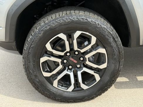New 2026 GMC Canyon AT4 w/ Technology Plus Package AWD/4WD image 10