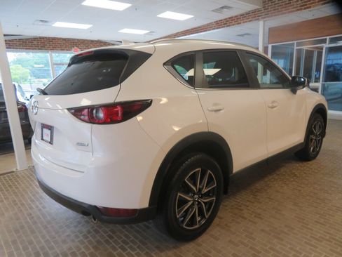 Used 2018 MAZDA CX-5 Touring FWD image 57