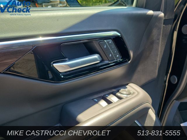 Used 2025 Chevrolet Tahoe LT AWD/4WD image 23