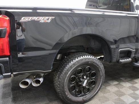 Used 2023 Ford F250 Lariat w/ Lariat Ultimate Package image 35