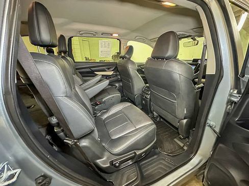 Used 2021 Subaru Ascent Limited AWD/4WD image 30