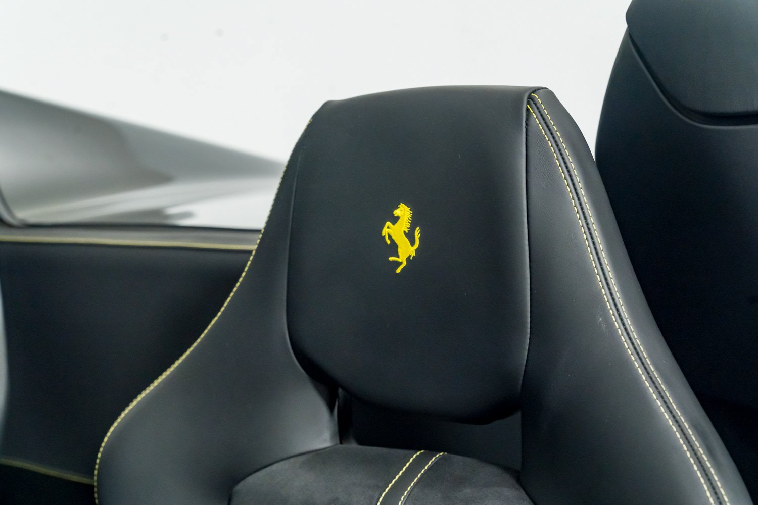 Certified 2017 Ferrari 488 Spider RWD image 33