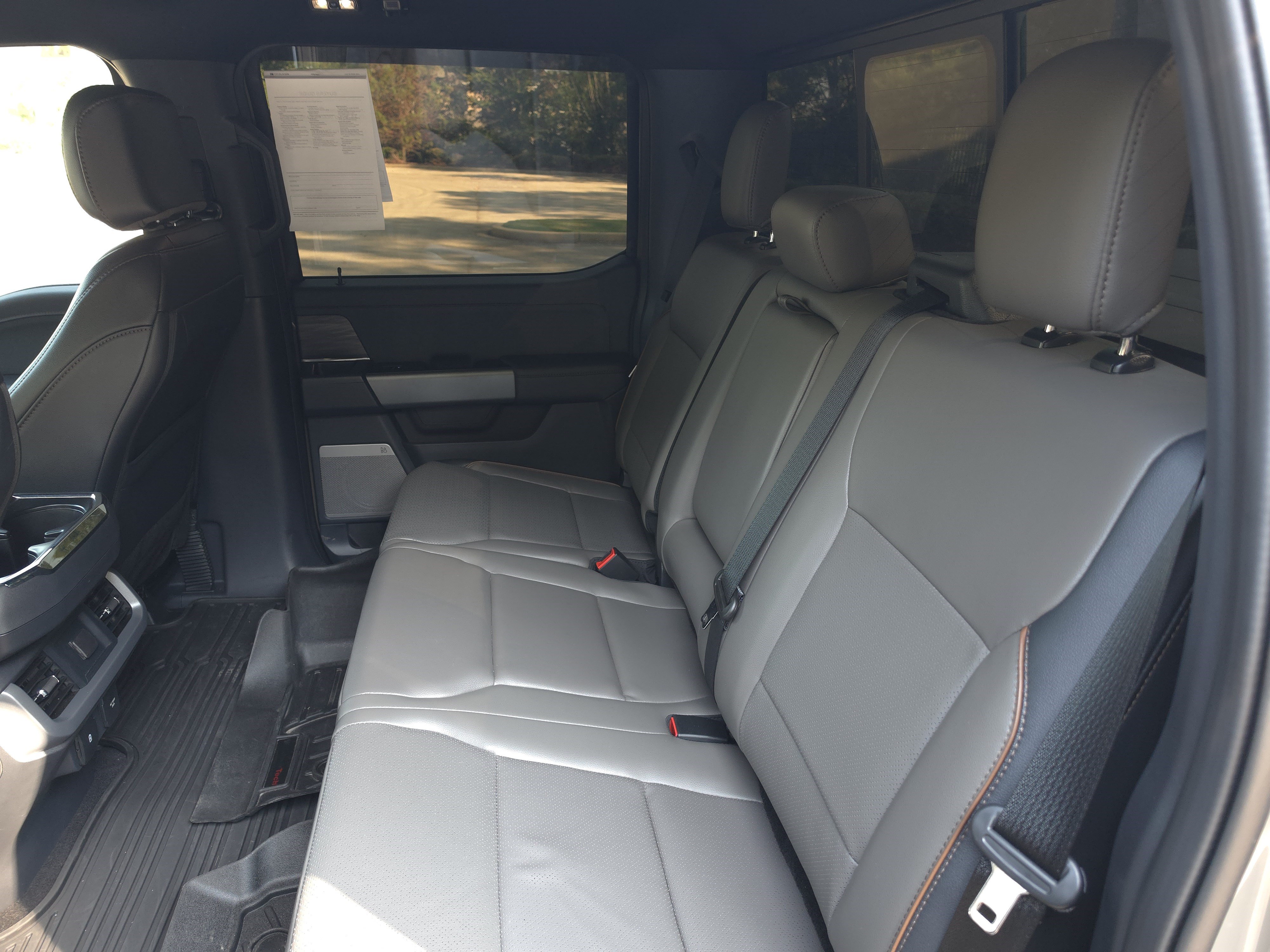 Used 2025 Ford F150 Lariat w/ Equipment Group 501A Mid AWD/4WD image 16