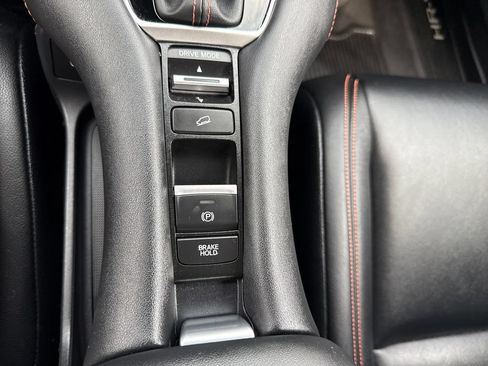 Certified 2024 Honda HR-V Sport image 27