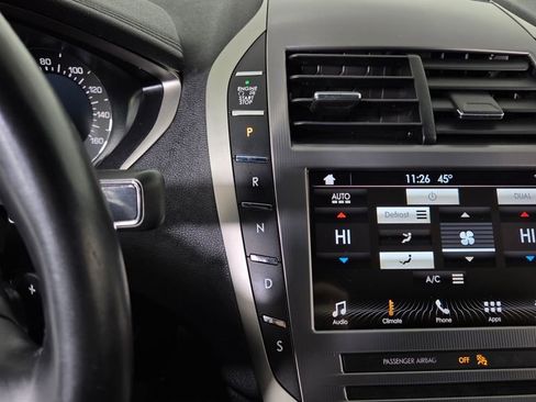 Used 2017 Lincoln MKZ Select image 20