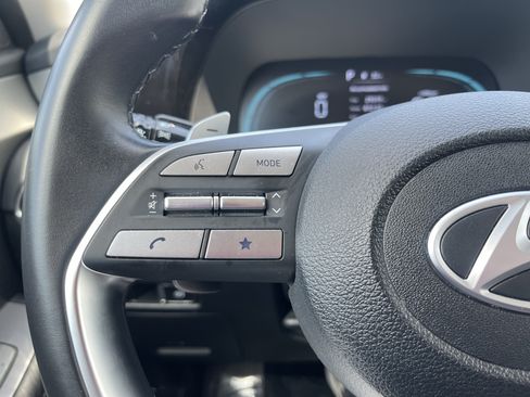 Used 2025 Hyundai Palisade SEL FWD image 19