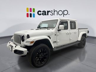 Used 2022 Jeep Gladiator Overland video 1