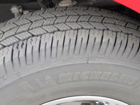 Certified 2022 Ford F150 XLT w/ Equipment Group 302A High image 6