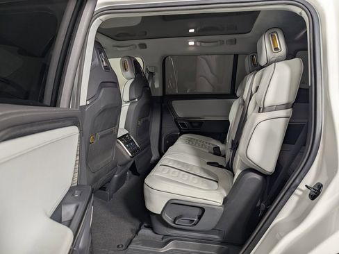 Used 2023 Rivian R1S Adventure AWD/4WD image 23