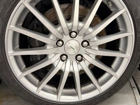 Used 2009 Aston Martin DB9 Volante image 43