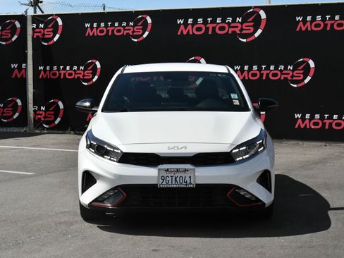 Used 2023 Kia Forte GT-Line image 2