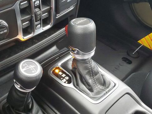 New 2026 Jeep Gladiator Sport image 11