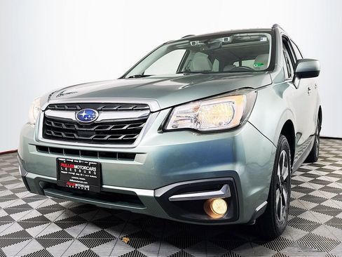 Used 2018 Subaru Forester 2.5i Premium image 3