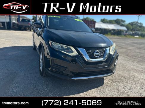 Used 2020 Nissan Rogue SV FWD image 4