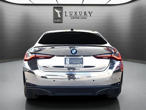 Used 2023 BMW i4 eDrive35 w/ Premium Package image 7