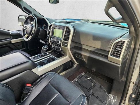 Used 2018 Ford F150 Lariat w/ Equipment Group 502A Luxury image 21